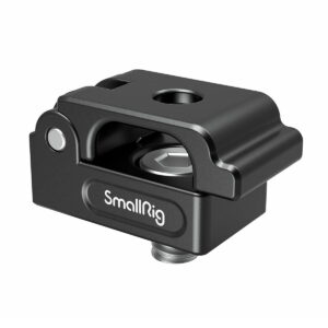SmallRig_2418_Universal_Spring_Cable_Clamp_2_kpl_001 SmallRig 2418 Universal Spring Cable Clamp (2 kpl) on musta metallinen lisävaruste, jossa on puristinmuotoilu, SmallRig-logo, kierteitetty yläreikä ja perusruuvimekanismi turvallista kiinnitystä varten.