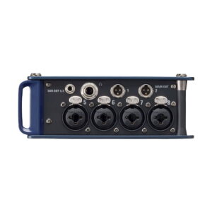 Zoom_F8n_8-Input_10-Track_Multitrack_Field_Recorder_006 Zoom F8n 8-sisääntulon / 10 raidan moniraitanauhurin lähikuvassa näkyvät kanavat, XLR-, TRS- ja 1/4"-portit sekä sininen kahva vasemmalla puolella.