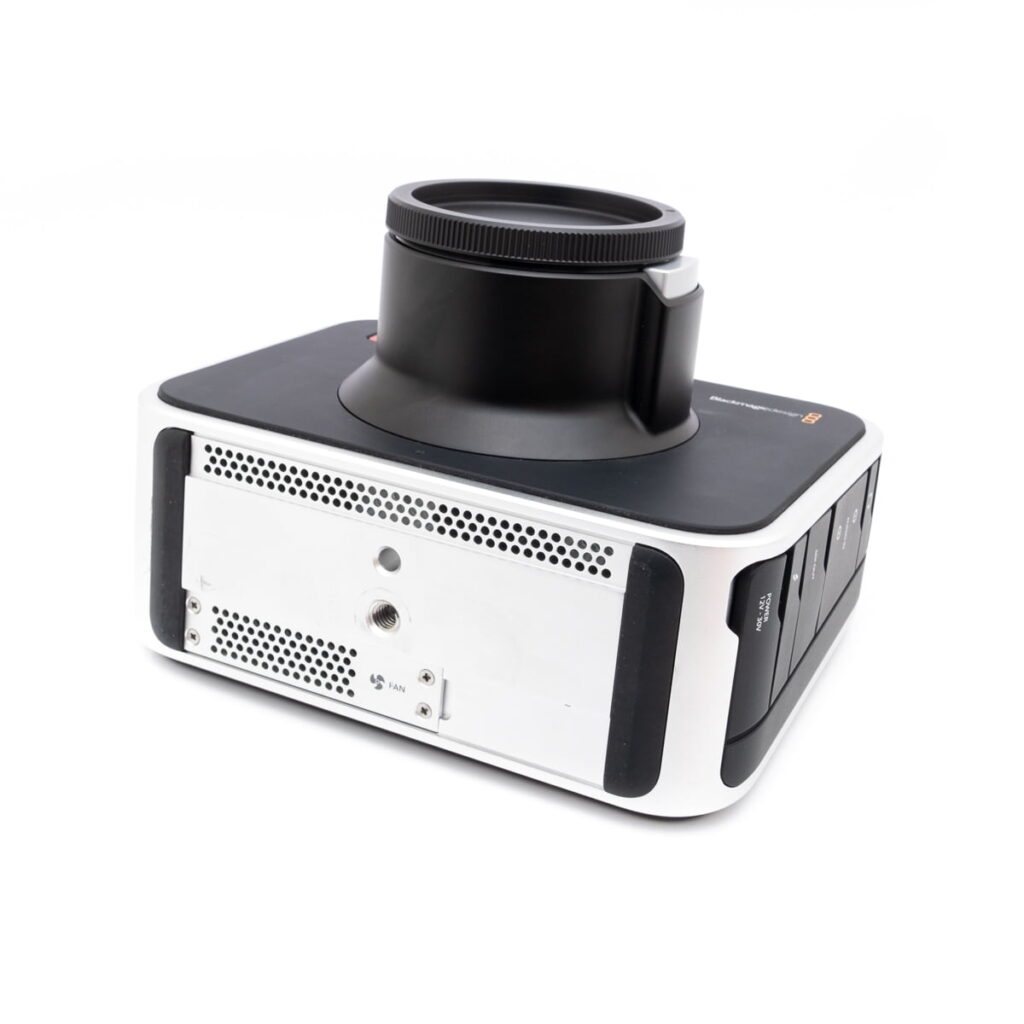 blackmagic_4kproductioncamera-4 Blackmagic 4K Production Camera Canon (sis.ALV24%) - Käytetty