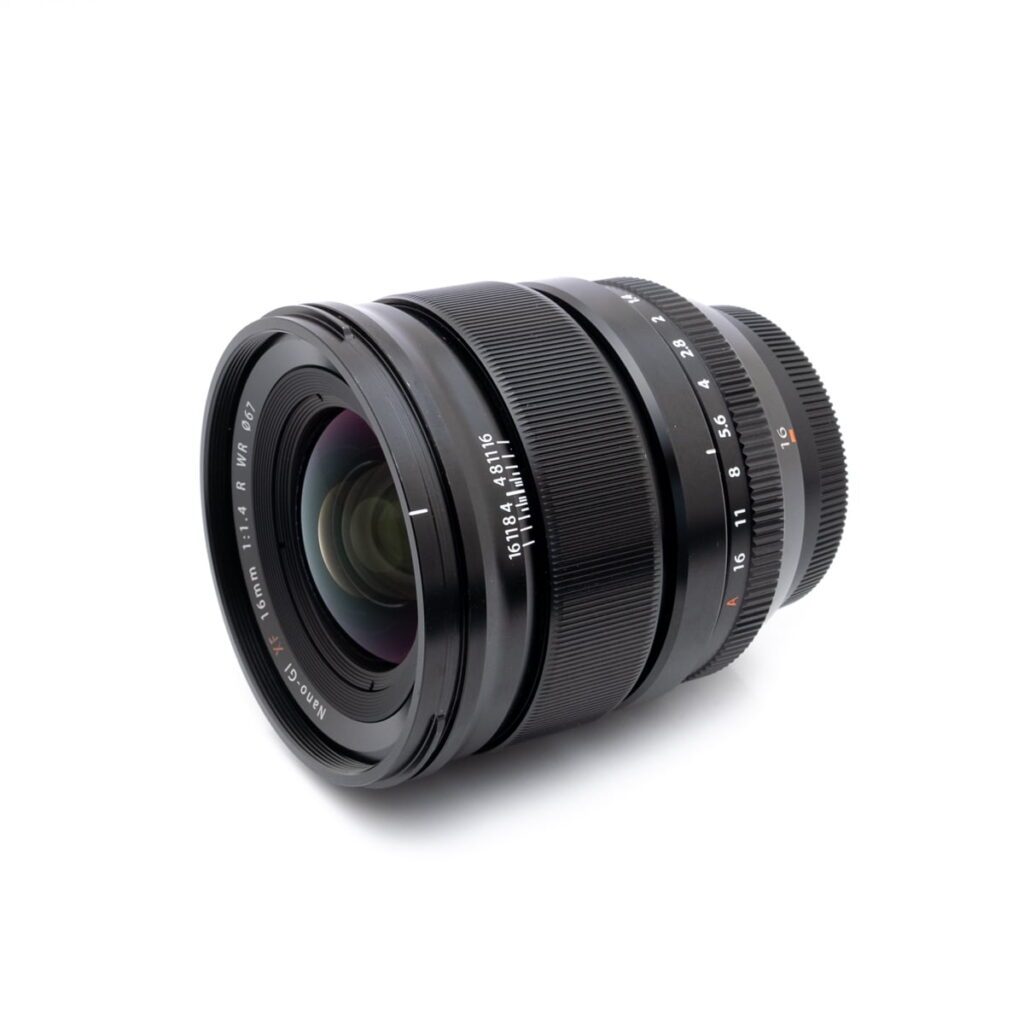 fuji_16-2 Fujifilm Fujinon XF 16mm f/1.4 R WR (sis.ALV24%) - Käytetty