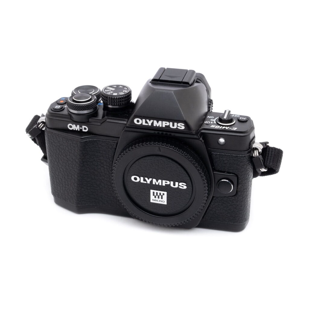 olympus_em10ii Olympus OM-D E-M10 II (SC 10200) - Käytetty