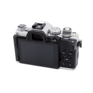 olympus_m5iii-2 Olympus OM-D E-M5 Mark II (SC 1200) - Käytetty