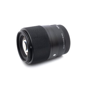 sigma_30-2 Sigma 30mm f/1.4 DC DN C Sony E (sis.ALV24%) - Käytetty