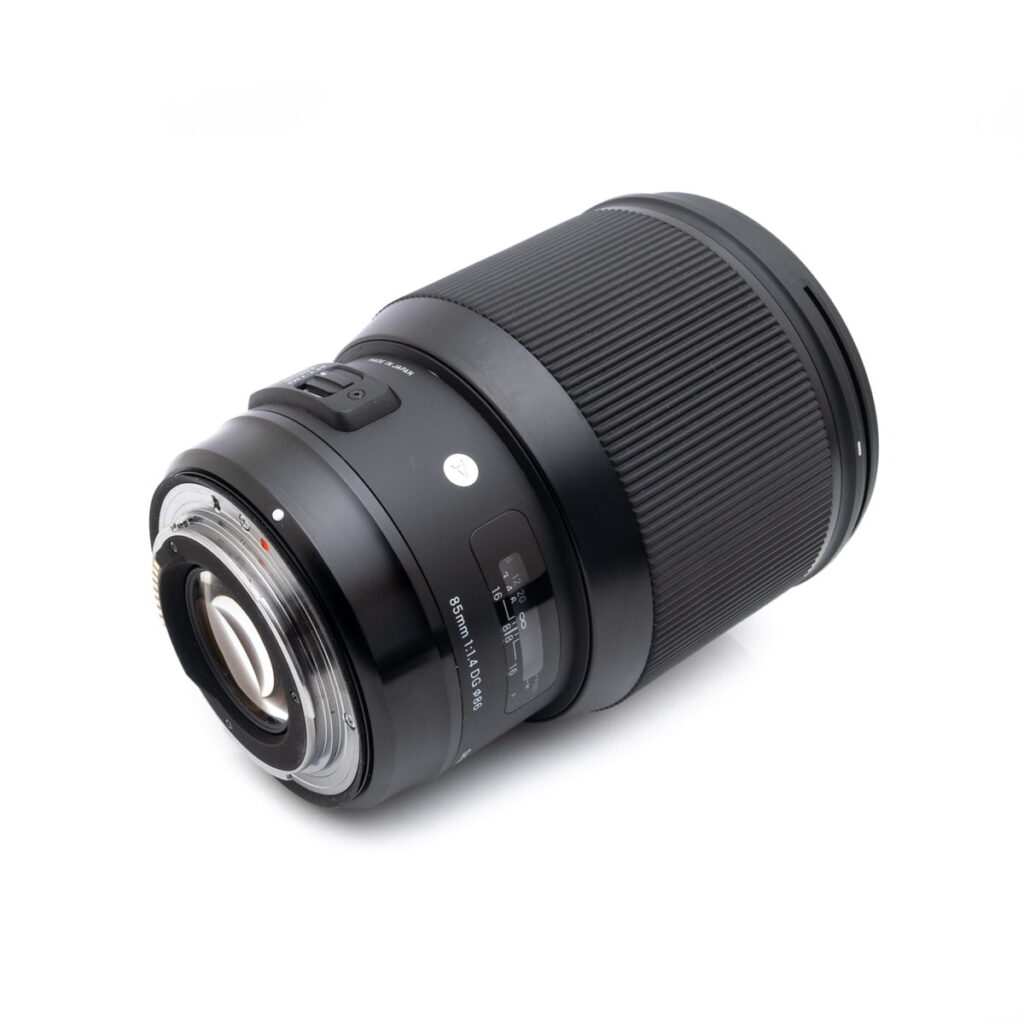 sigma_85-3 Sigma 85mm f/1.4 Art Canon EF - Käytetty