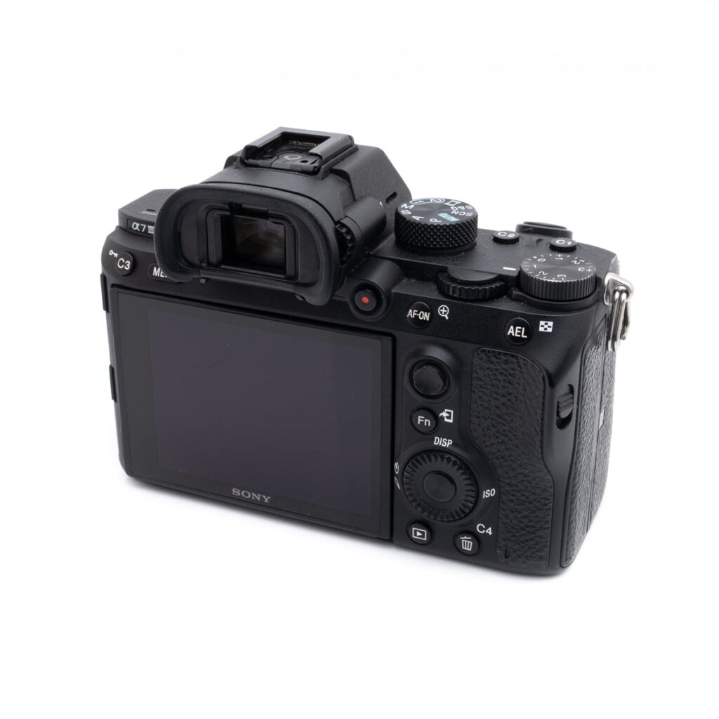 sony_a7iii-2 Sony A7 III (SC 36000, sis.ALV24%) – Käytetty