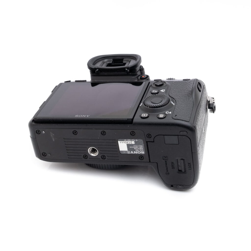 sony_a7iii-4 Sony A7 III (SC 35200, sis.ALV24%) – Käytetty