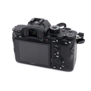 sony_a7riii-2 Sony A7R III (SC 50800, sis.ALV24%) – Käytetty