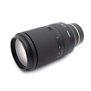 Tamron 70-180mm f/2.8 Di III VXD Sony FE (Kunto K5) - Käytetty