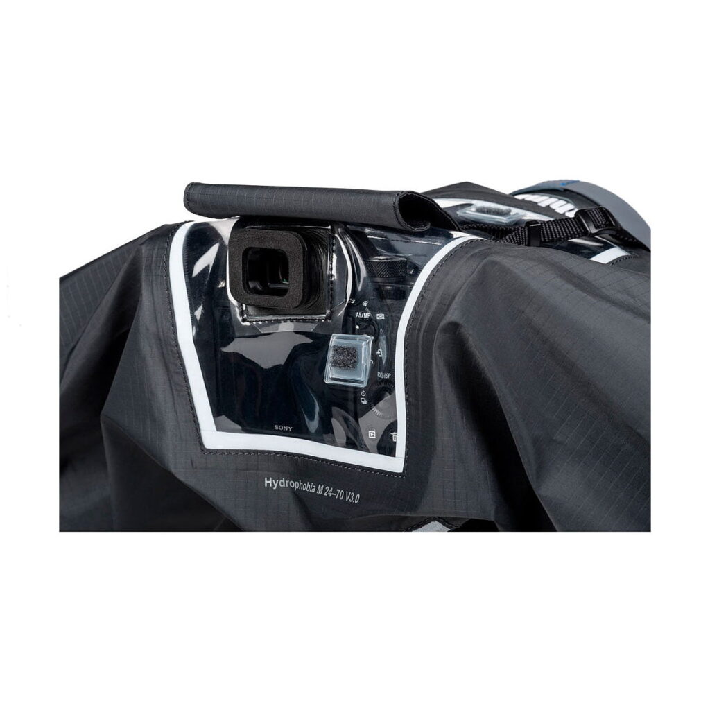 Think_Tank_Photo_Hydrophobia_D_24-70_V3_007 Close-up of the Think Tank Hydrophobia D 24-70 V3 camera's black housing with transparent window revealing the lens and controls. It has a top handle and the text "Hydrophobia D 24-70 V3" printed on the side.