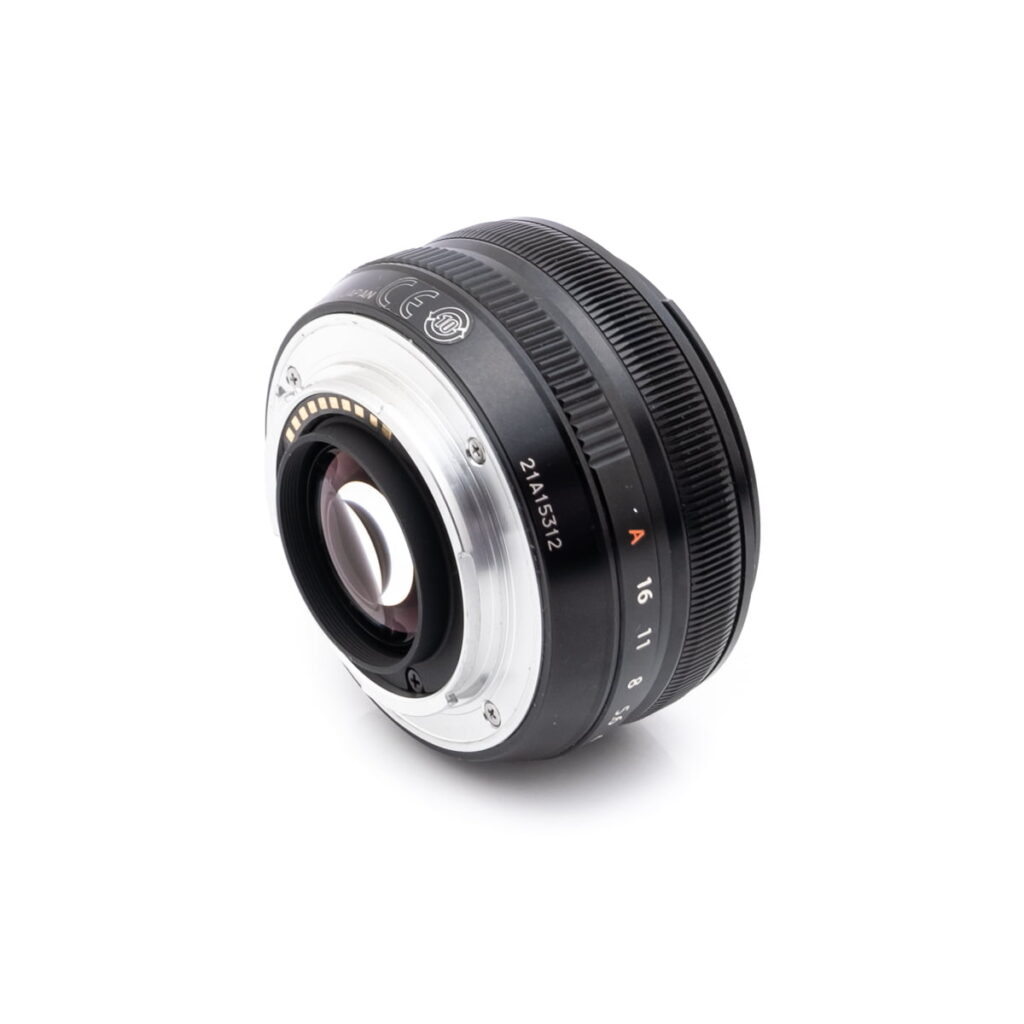 fuji_18-3 Fujifilm Fujinon XF 18mm f/2 R (sis.ALV24%) - Käytetty