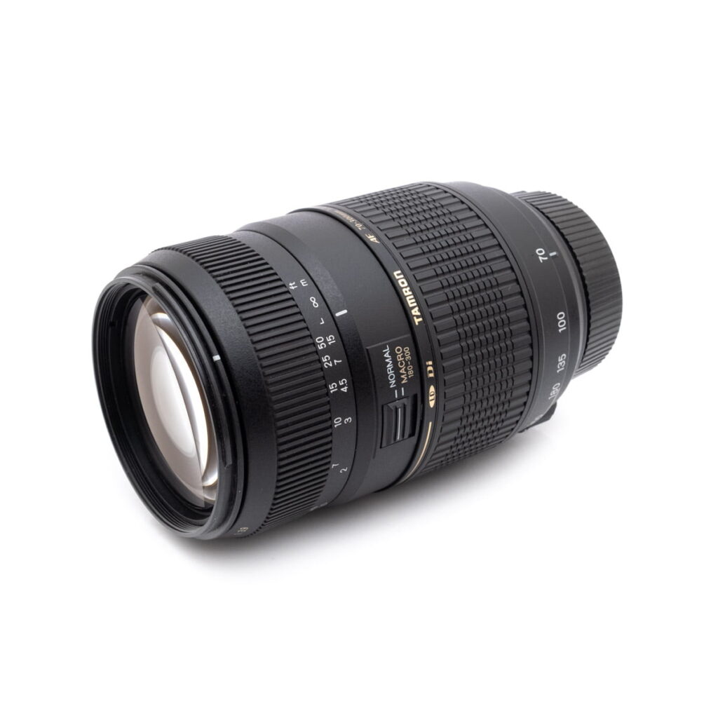 nikon_70-300-2 Tamron AF 70-300mm f/4-5.6 Di LD MACRO Nikon - Käytetty