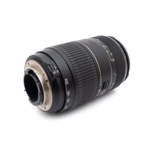 nikon_70-300-3 Tamron AF 70-300mm f/4-5.6 Di LD MACRO Nikon - Käytetty