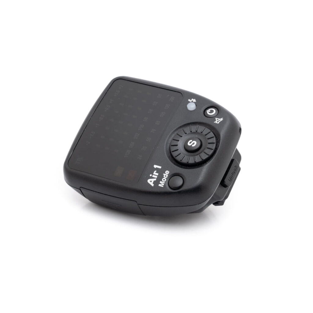 nissin_a1 Nissin Di700a + Air1 lähetin Sony - Käytetty