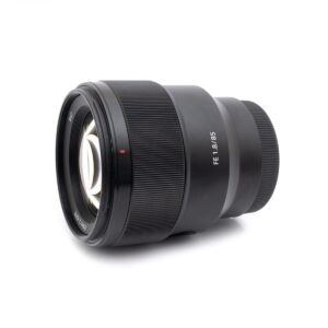 sony_85-2 Sony FE 85mm f/1.8 - Käytetty