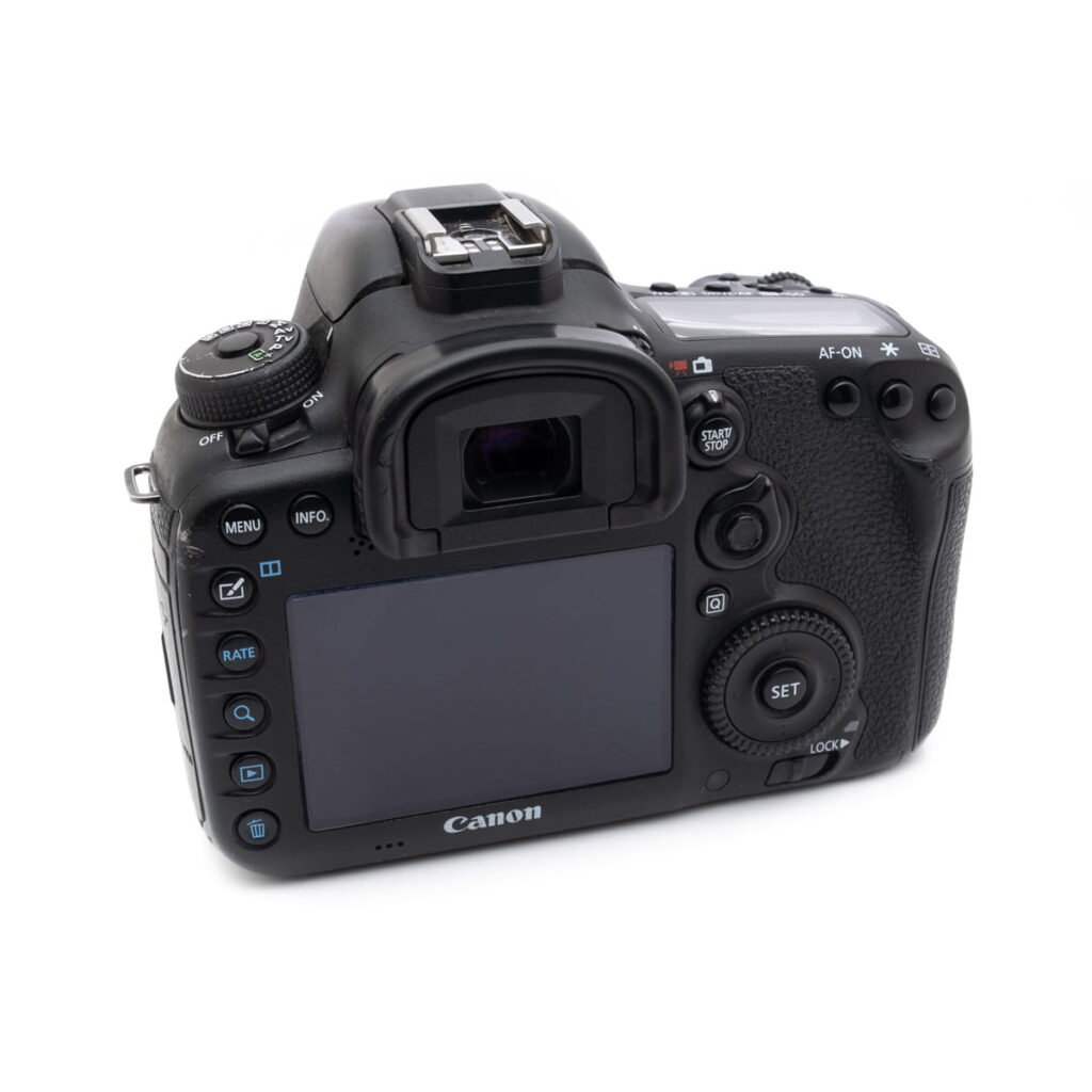 canon_7d-2 Canon EOS 7D Mark II - Käytetty