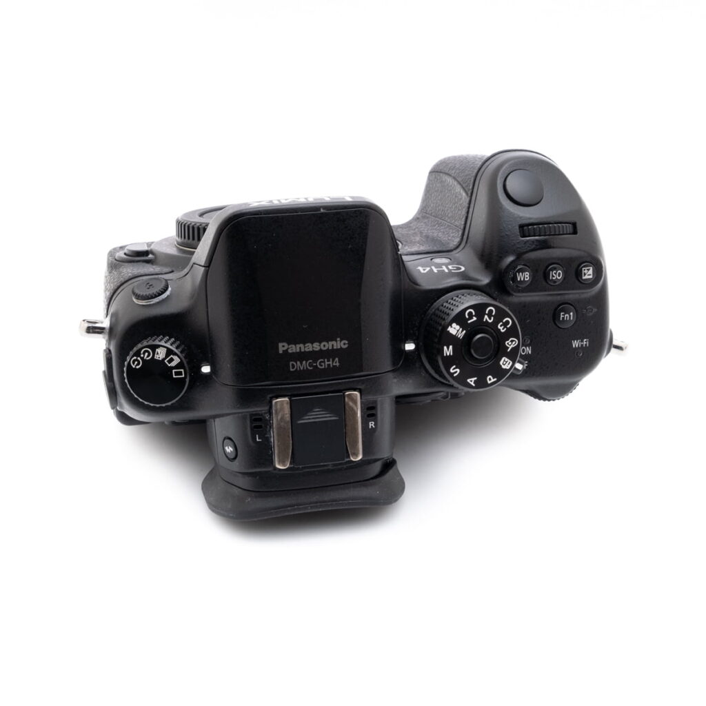 lumix_gh4-3 Panasonic Lumix GH4 (SC 14000)- Käytetty