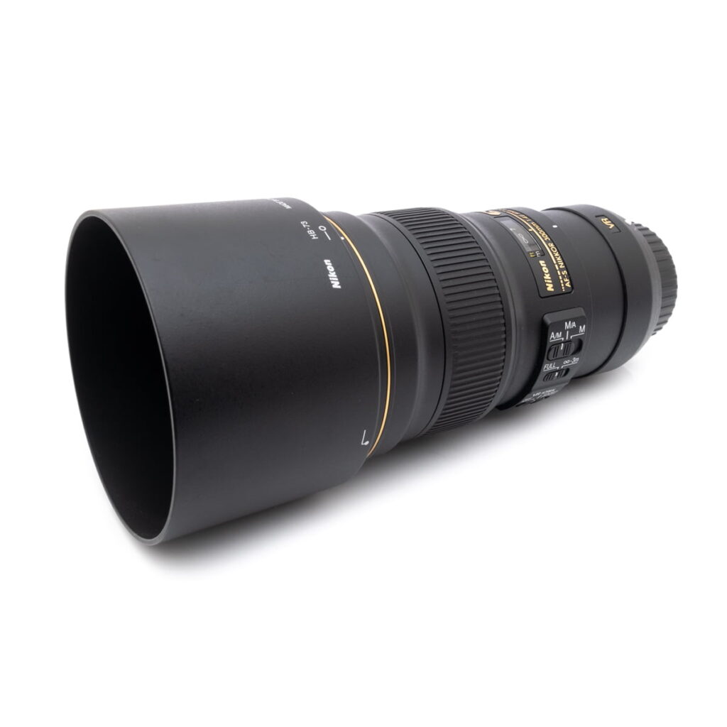 nikon_300 Nikon AF-S Nikkor 300mm f/4 E PF ED VR - Käytetty