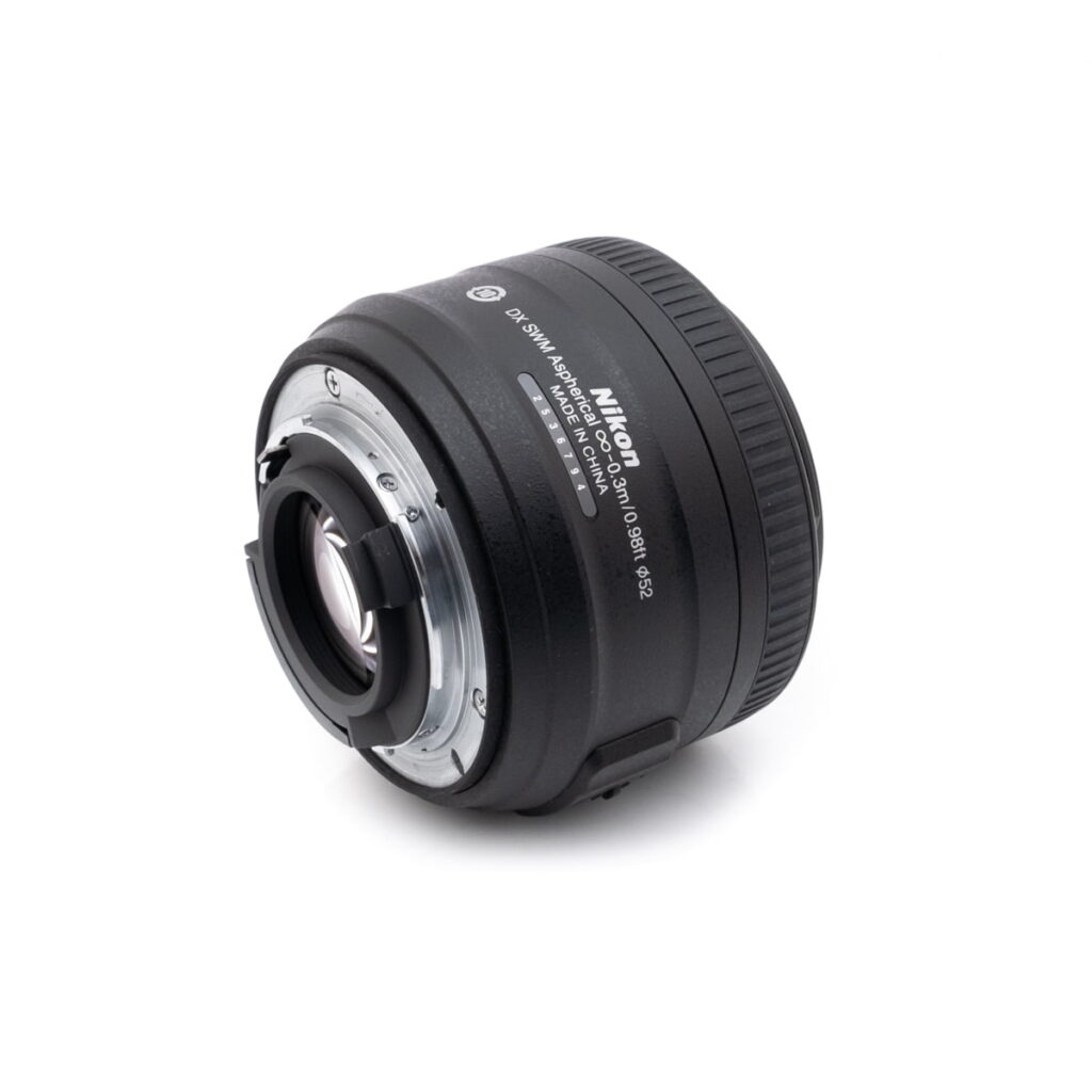 nikon_35-3 Nikon AF-S Nikkor 35mm f/1.8 G DX - Käytetty