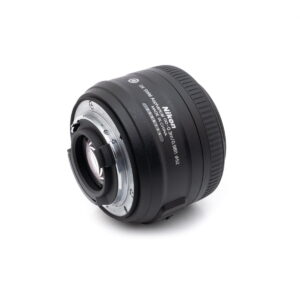 nikon_35-3 Nikon AF-S Nikkor 35mm f/1.8 G DX - Käytetty