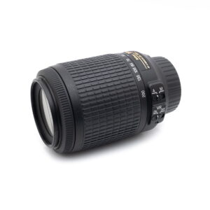 nikon_55-200-2 Nikon AF-S DX Nikkor 55-200mm f/4 - 5.6 G ED VR - Käytetty
