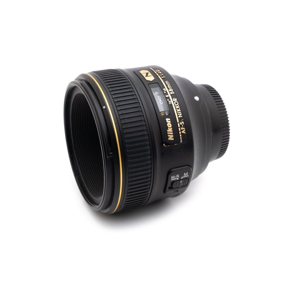 nikon_58-2 Nikon AF-S Nikkor 58mm f/1.4G - Käytetty