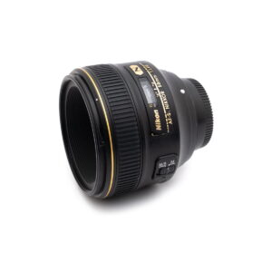 nikon_58-2 Nikon AF-S Nikkor 58mm f/1.4G - Käytetty