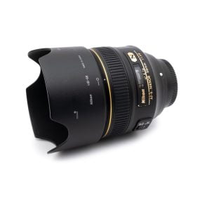 Nikon AF-S Nikkor 58mm f/1.4G – Käytetty Käytetyt kamerat ja vaihtolaitteet