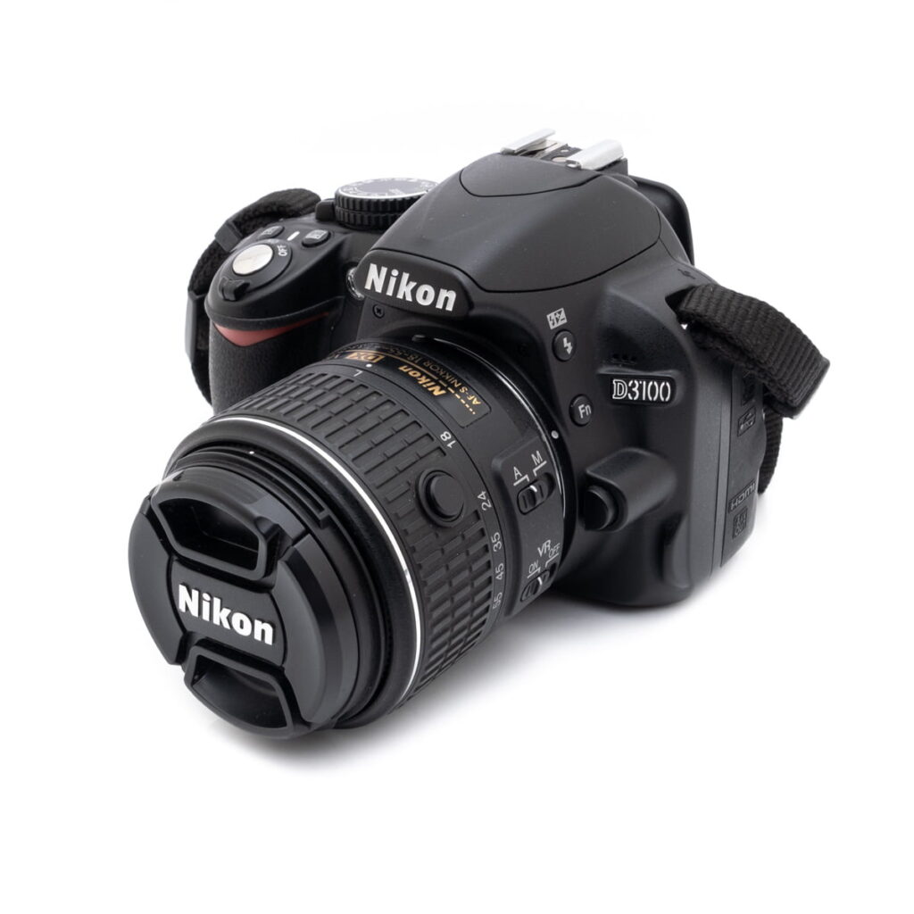 nikon_d3100-2 Nikon D3100 + 18-55mm (SC 4200) - Käytetty