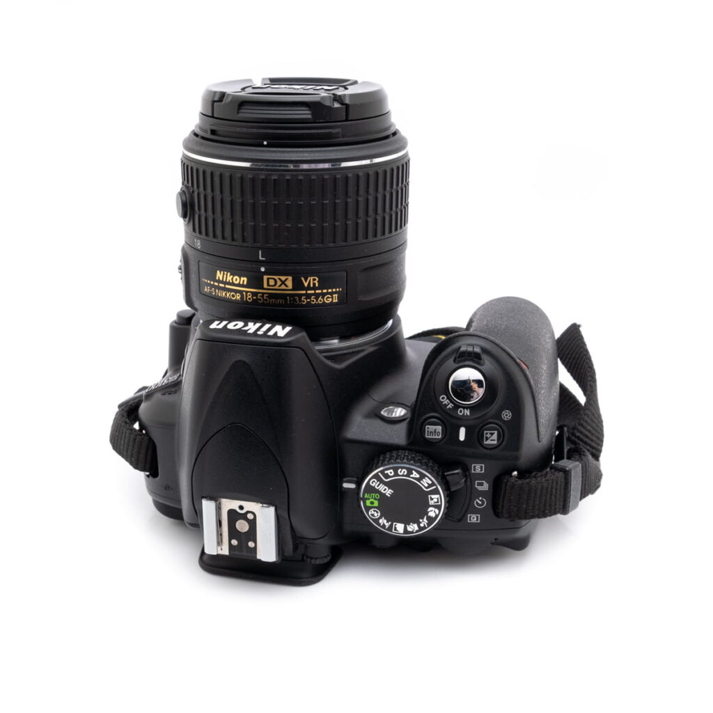 nikon_d3100-4 Nikon D3100 + 18-55mm (SC 4200) - Käytetty