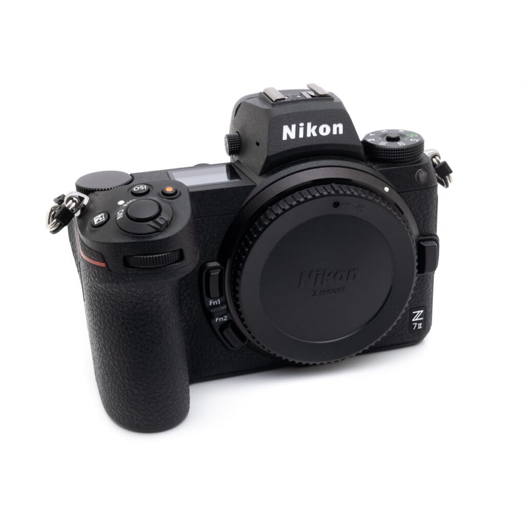 nikon_z7ii Nikon Z7 II (takuu 6kk) - Käytetty