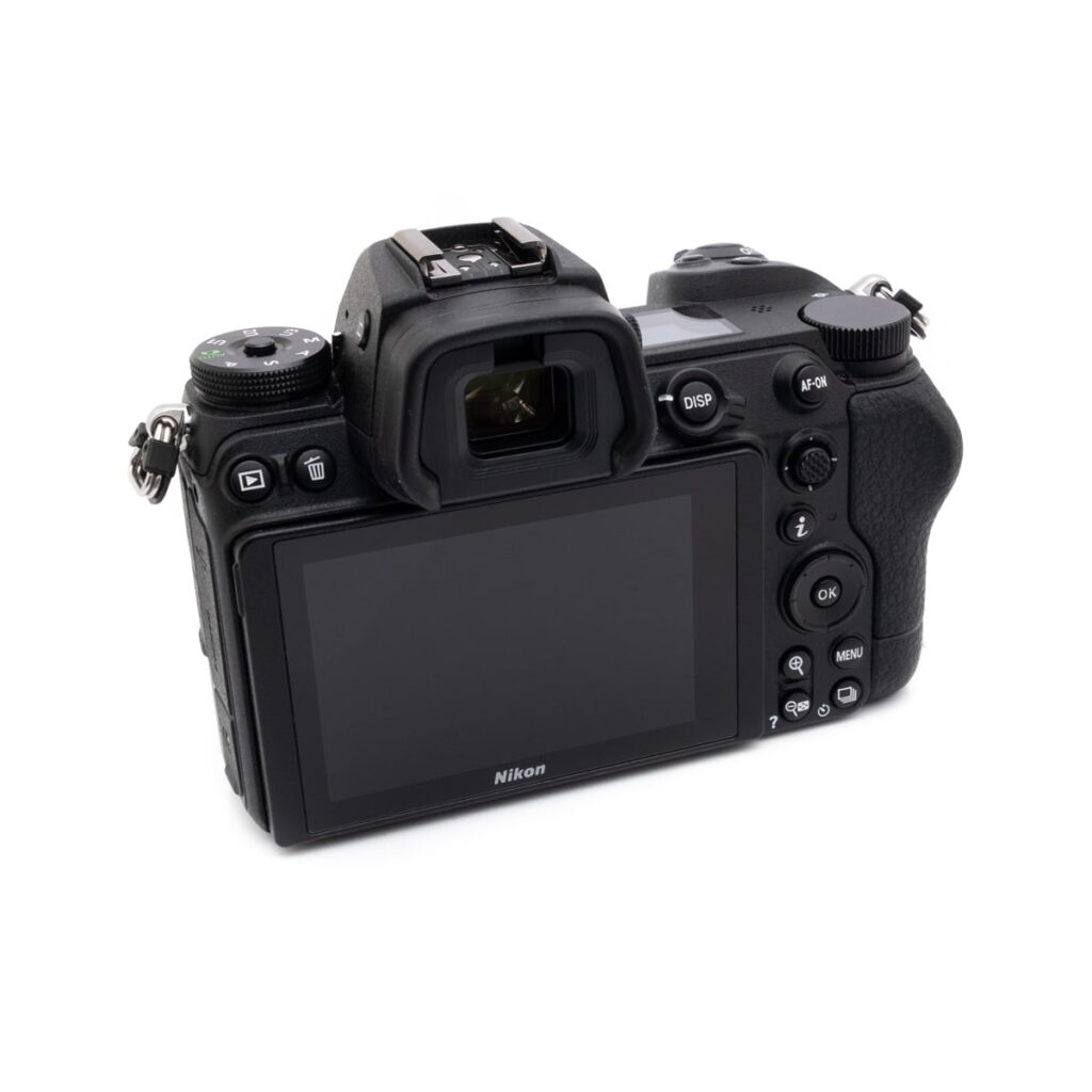 nikon_z7ii-2 Nikon Z7 II (takuu 6kk) - Käytetty