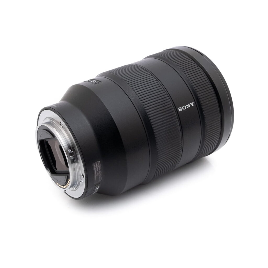 Sony FE 24-105mm f/4 G OSS - Käytetty