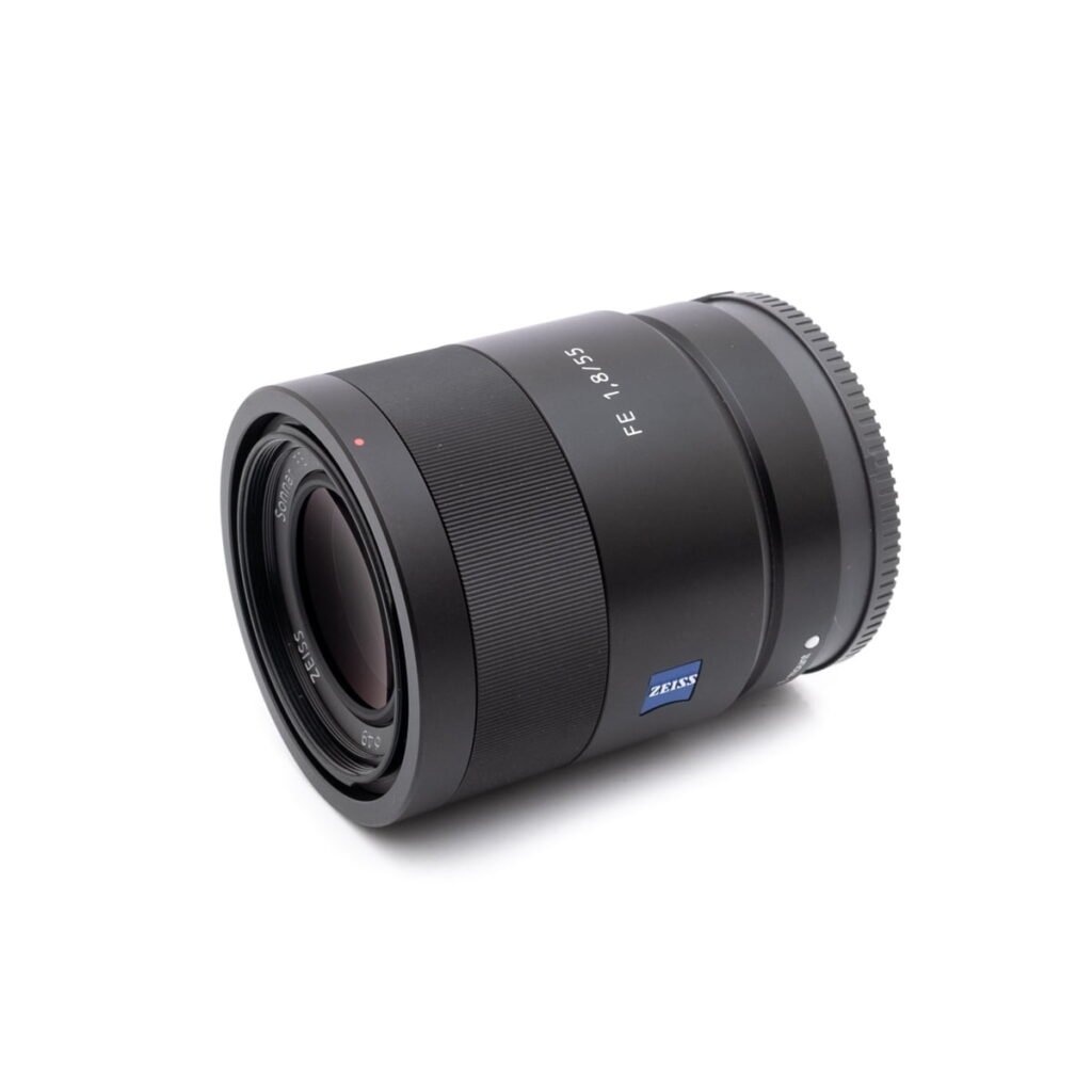 sony_55-2 Sony FE Sonnar T* 55mm f/1.8 ZA (sis.ALV24%) - Käytetty