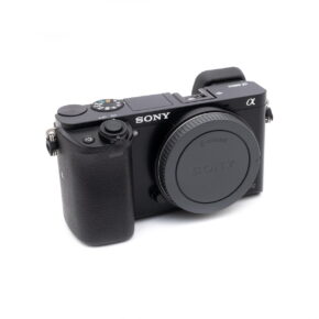 Sony A6000 (+16-50mm, SC 17500) - Used