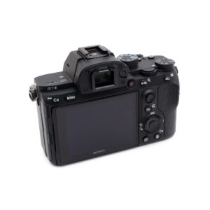 sony_a7iii-2 Sony A7 III (SC 19100, sis.ALV24%, Takuu 12kk) – Käytetty