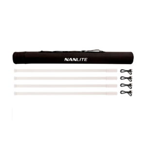 NANLITE_PavoTube_T8-7X_4_kit_001 The NANLITE PavoTube T8-7X 4 kit, which includes a black Nanlite carrying case, four LED light tubes and four USB charging cables, is displayed on a white background.