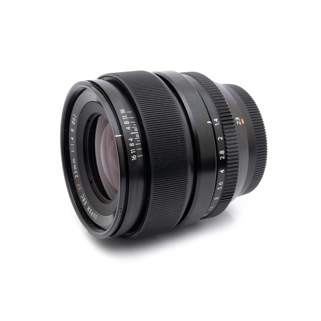 fuji_23-2 Fujifilm Fujinon XF 23mm f/1.4 R (sis.ALV24%) - Käytetty