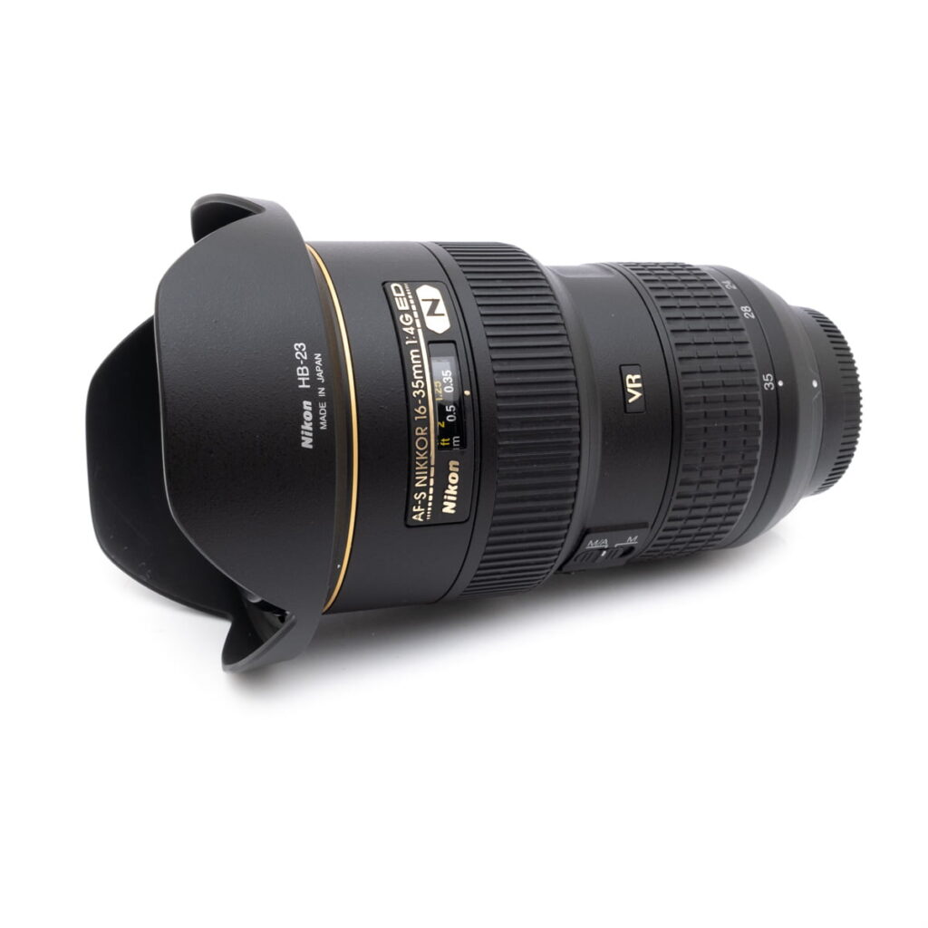 nikon_16-35 Nikon AF-S Nikkor 16-35mm f/4 G VR - Käytetty