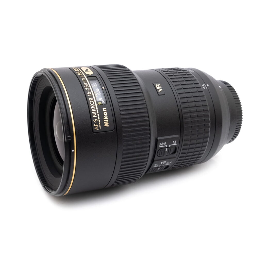 nikon_16-35-2 Nikon AF-S Nikkor 16-35mm f/4 G VR - Käytetty