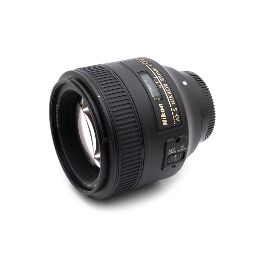 nikon_85-2 Nikon AF-S Nikkor 85mm f/1.8 G - Käytetty