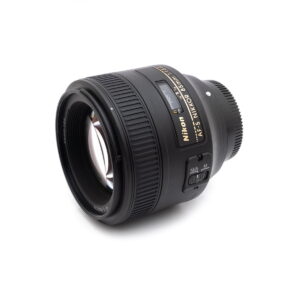 nikon_85-2 Nikon AF-S Nikkor 85mm f/1.8 G - Käytetty