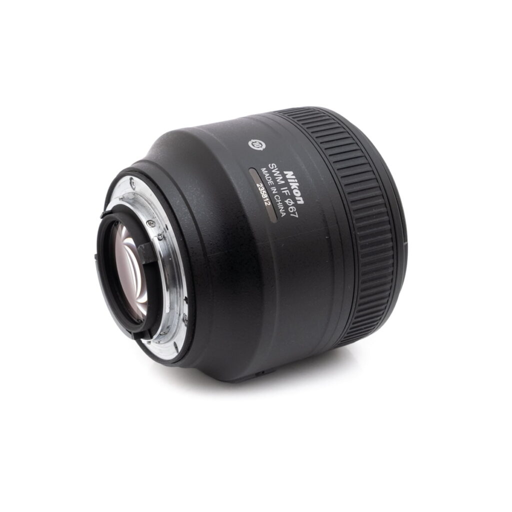 nikon_85-3 Nikon AF-S Nikkor 85mm f/1.8 G - Käytetty