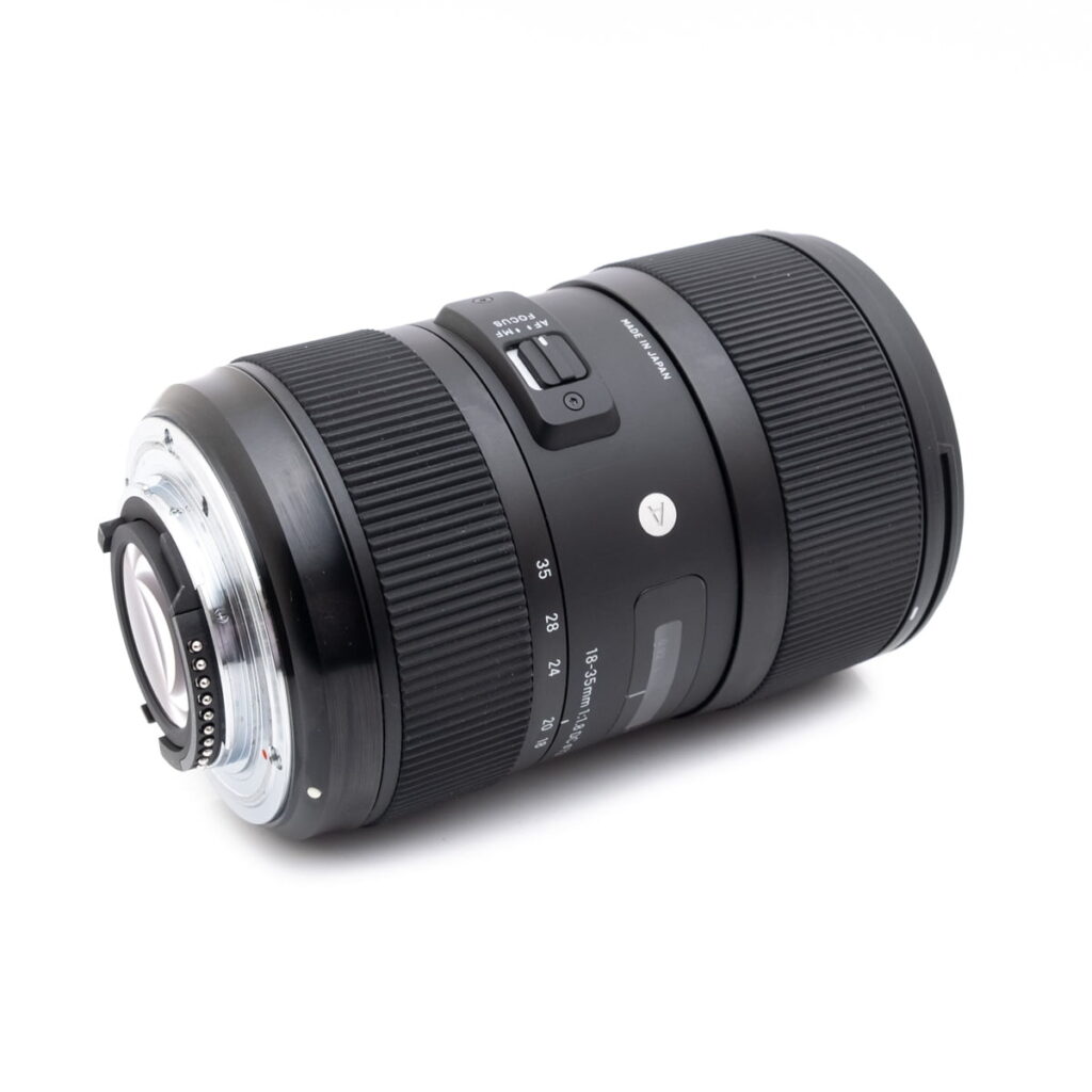 sigma_18-35-3 Sigma 18-35mm f/1.8 Art DC HSM Nikon F DX - Käytetty