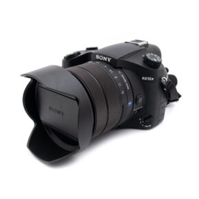 Sony RX10 IV (Kunto K5, takuu 6kk) - Käytetty