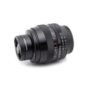 Voigtländer APO-Lanthar 90mm f/3.5 SL Nikon (Kunto K4.5) - Käytetty