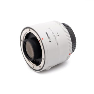 Canon EF Extender 2x III (Kunto K4.5) - Käytetty