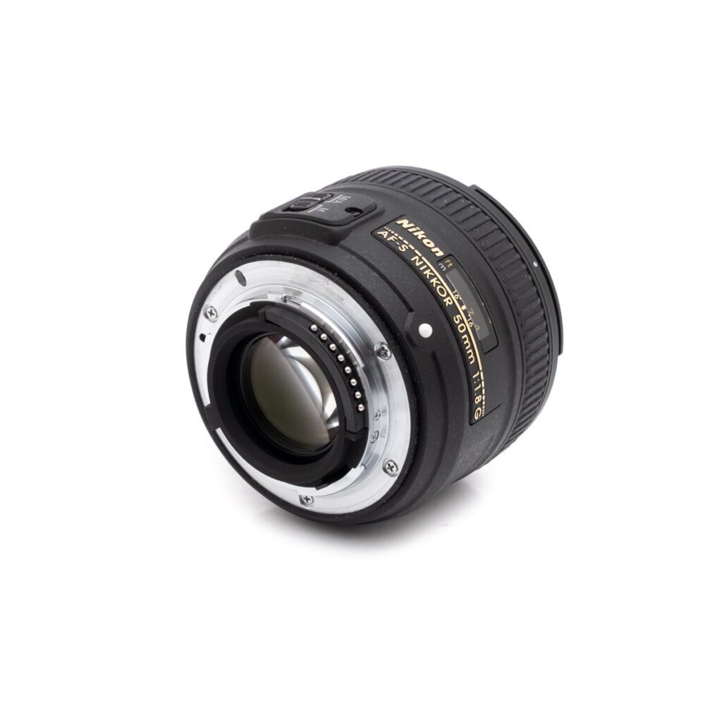 nikon_50-2 Nikon AF-S Nikkor 50mm f/1.8 G - Käytetty