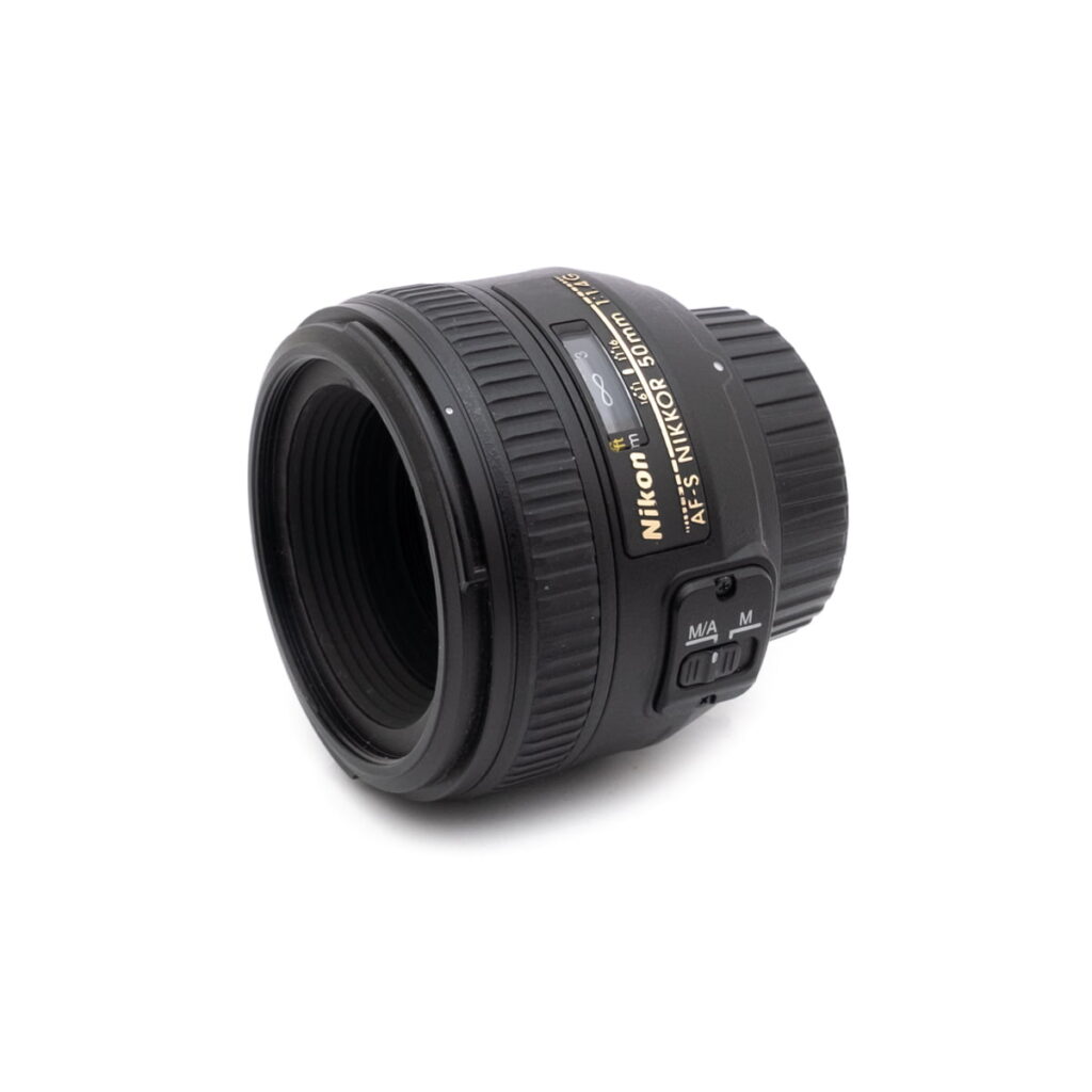 nikon_50-2 Nikon AF-S Nikkor 50mm f/1.4 G - Käytetty