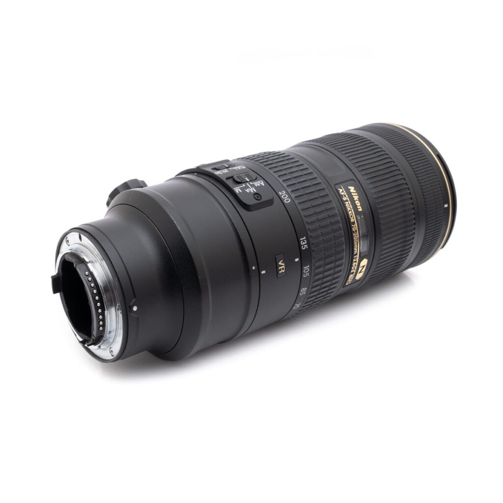 nikon_70-200-3 Nikon AF-S Nikkor 70-200mm f/2.8 G II ED VR - Käytetty