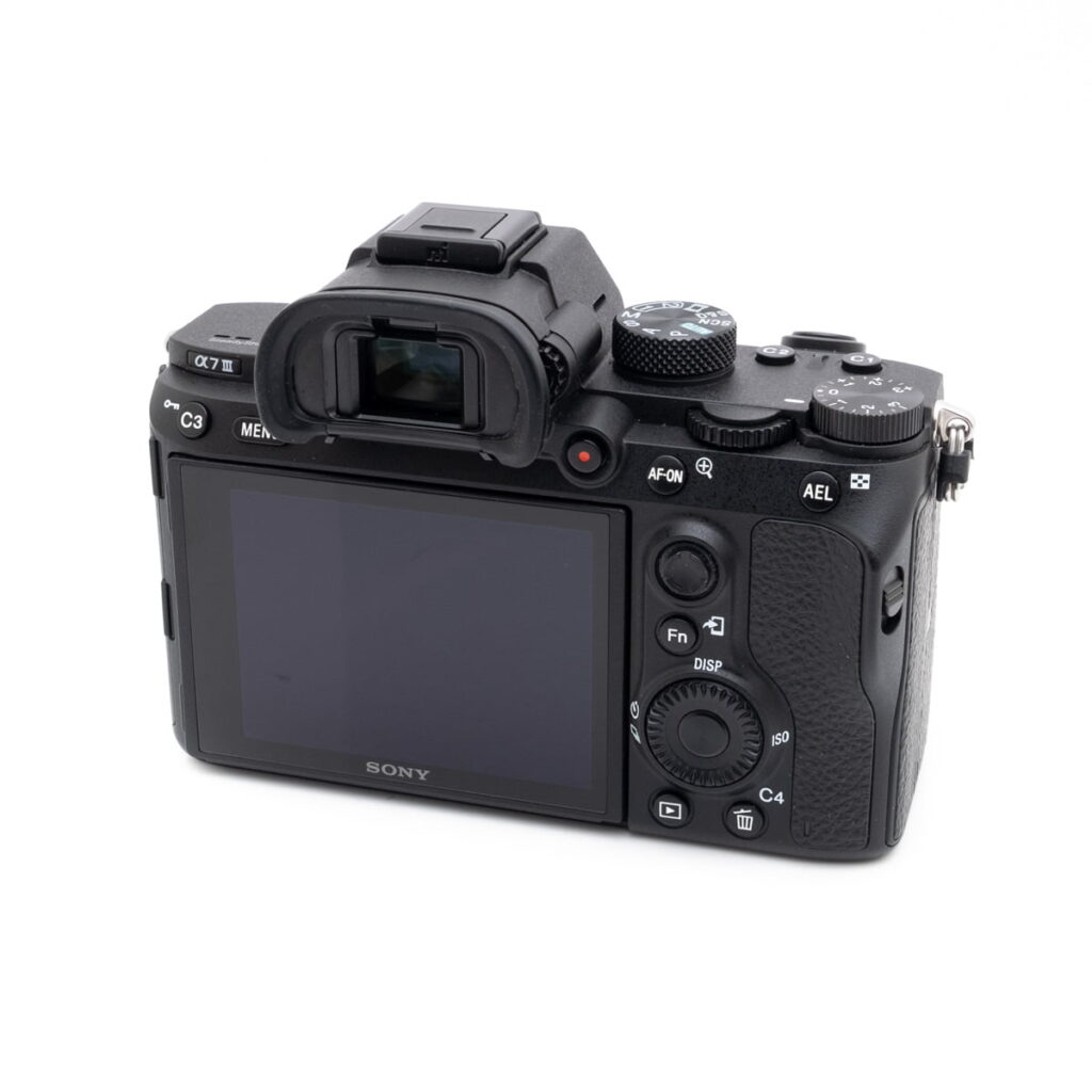 sony_a7iii_2-3 Sony A7 III (SC 1900, Kunto K4.5, Takuu 6kk) – Käytetty